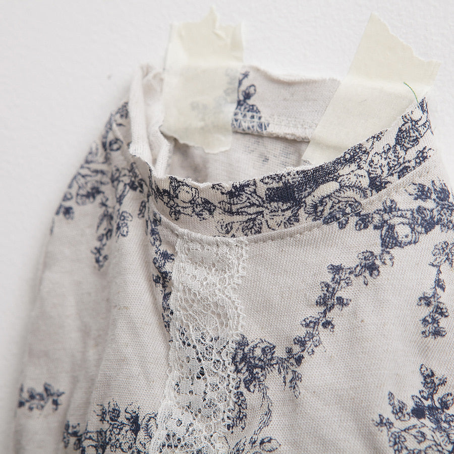 Louisdog (SM)-Blue grey flower blouse