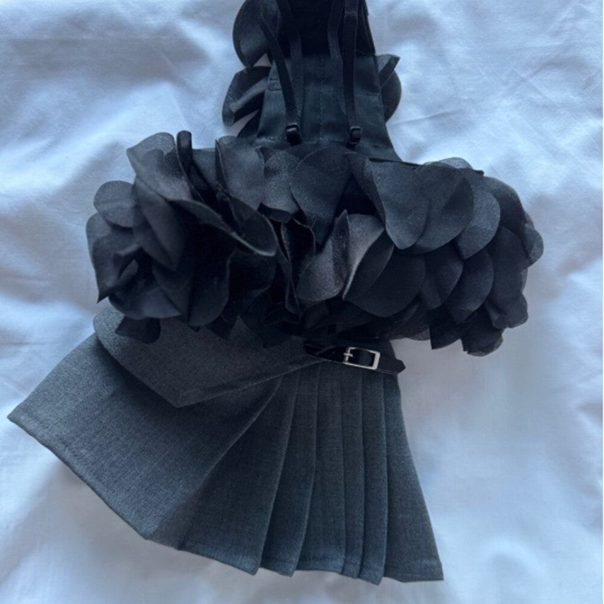 Lorelei Black angela pleats skirt