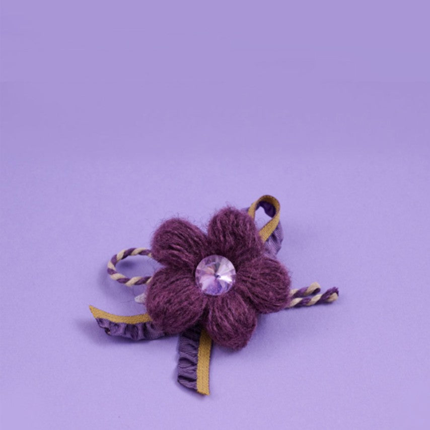 Comocomo Purple rumie pin on cloth
