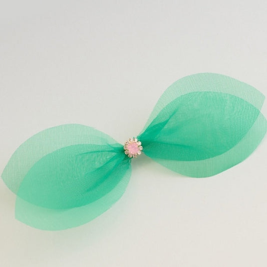 Cozy green hair pin