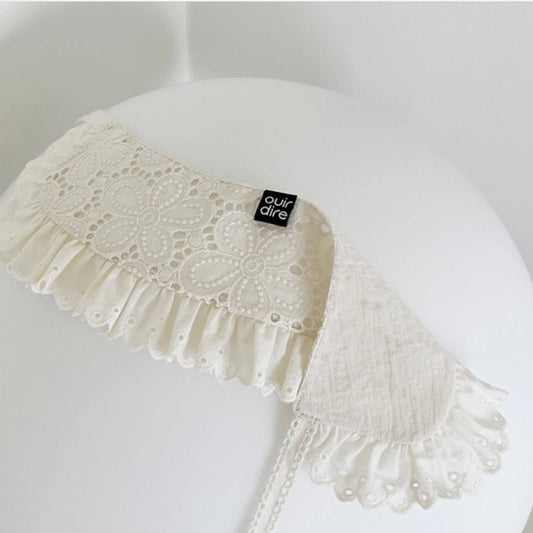 Ivory Iberis collar