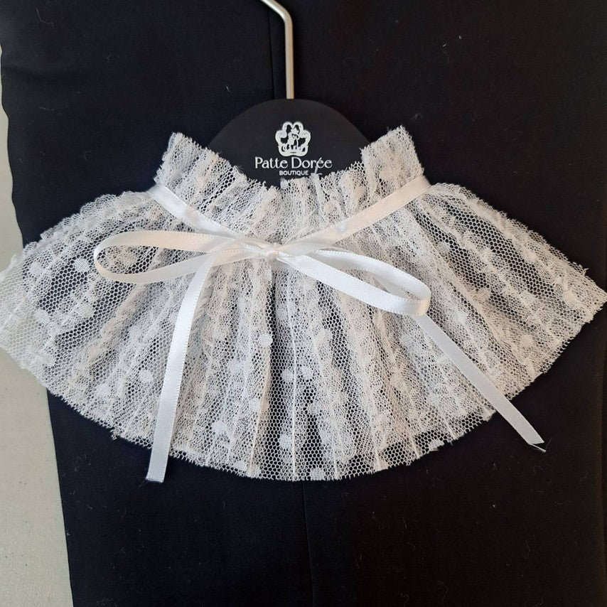 Avely white lace ribbon collar