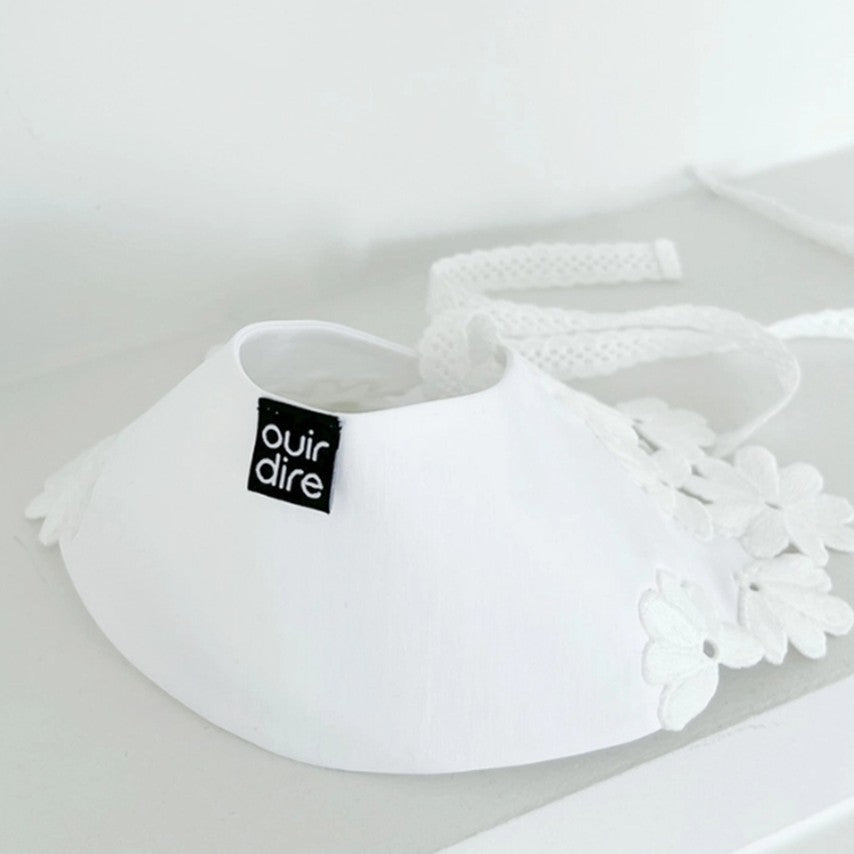 White Cooz Collar