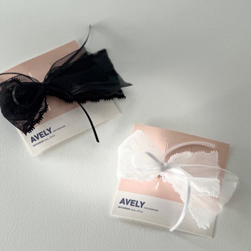 Avely Lace Bow White and Black