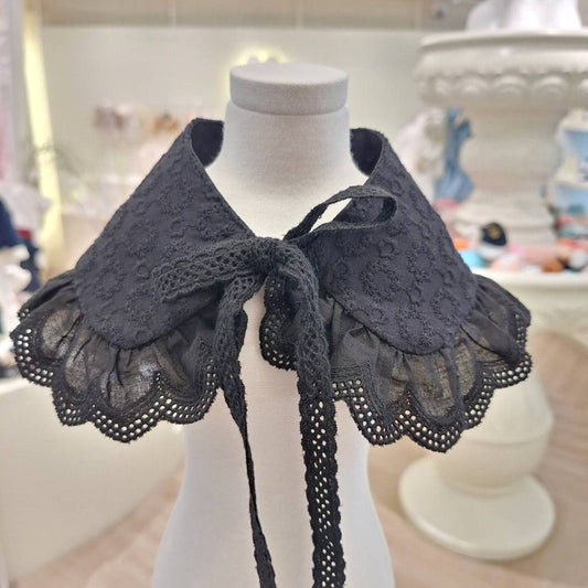 Black Peony Collar