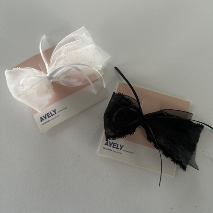 Avely Lace Bow White and Black