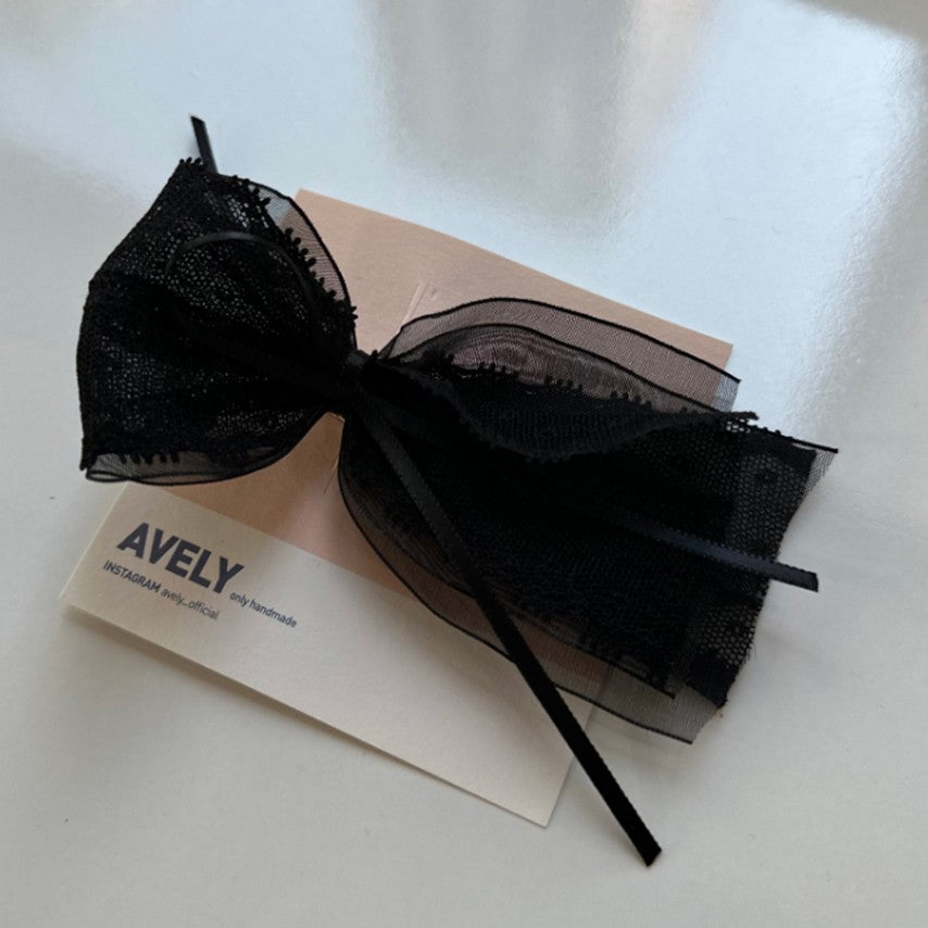 Avely Lace Bow White and Black