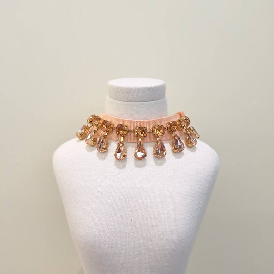 Luxury Dreamy Rose Collar